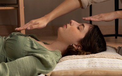 Гипнотерапия при реабилитации - Квинмед